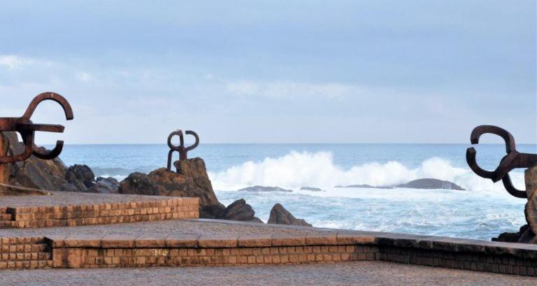Beautiful Apartment Ondarreta Beach San Sebastian San Sebastián Exterior photo